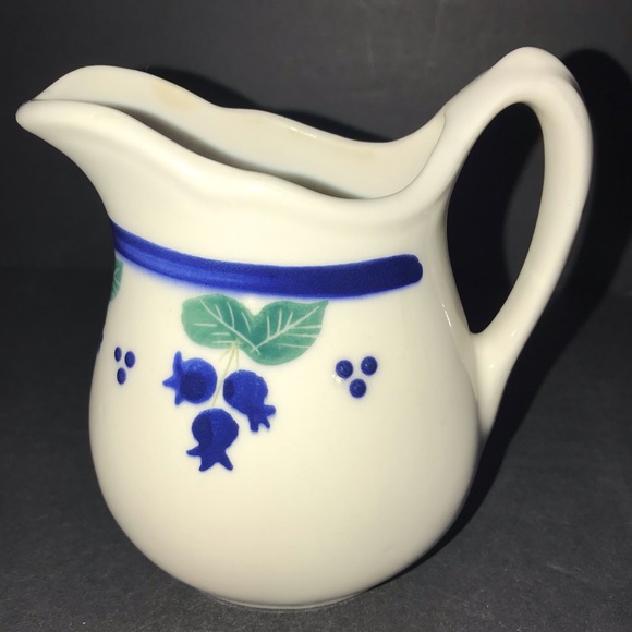 Vintage Hartstone Pottery Wild Blueberry Creamer Syrup Small Pitcher - Picture 3 of 8